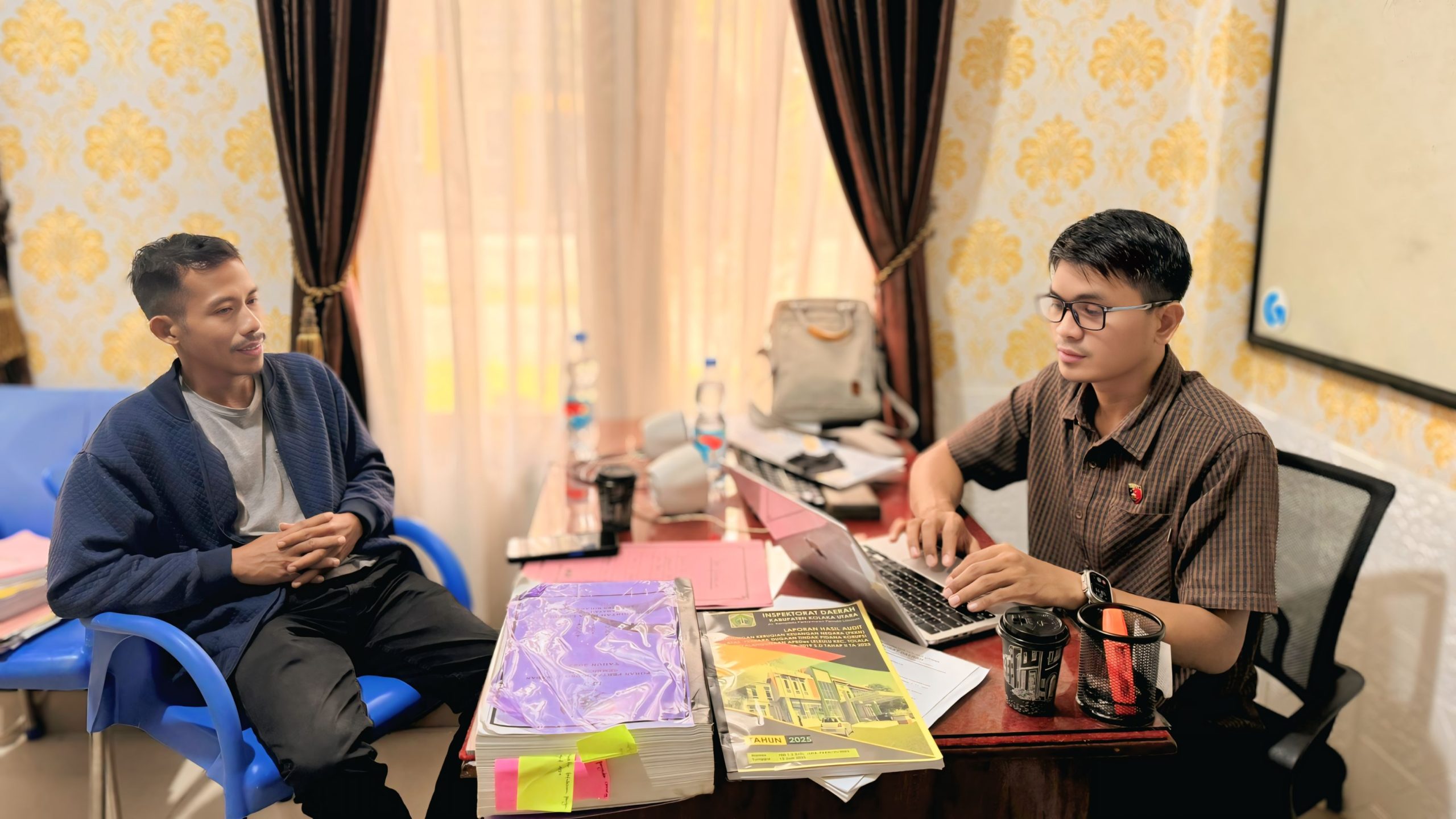 Foto saat pemeriksaan tersangka dugaan korupsi