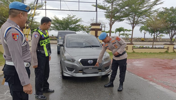 Penegakan Disiplin Internal, Belasan Personel Polres Kolaka Utara Terjaring Razia